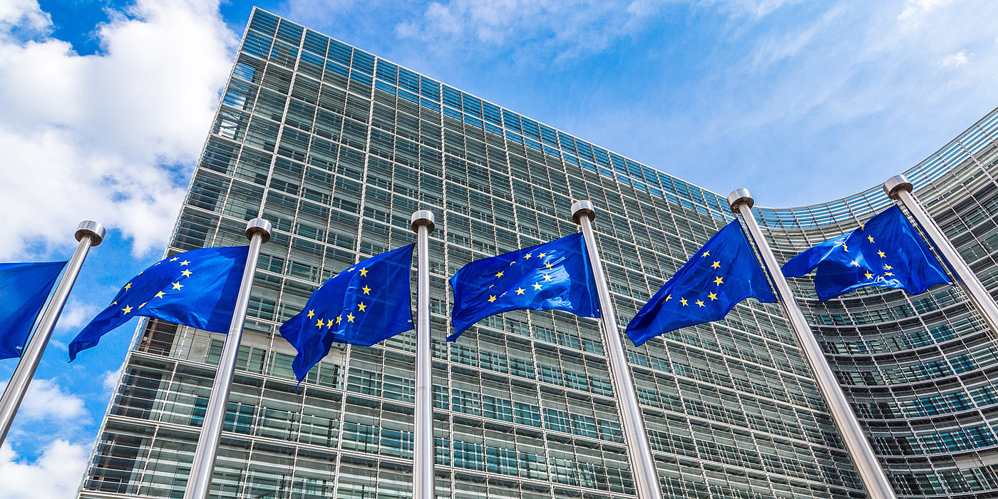 Die EU-Richtlinie adressiert Unternehmen öffentlichen Interesses.